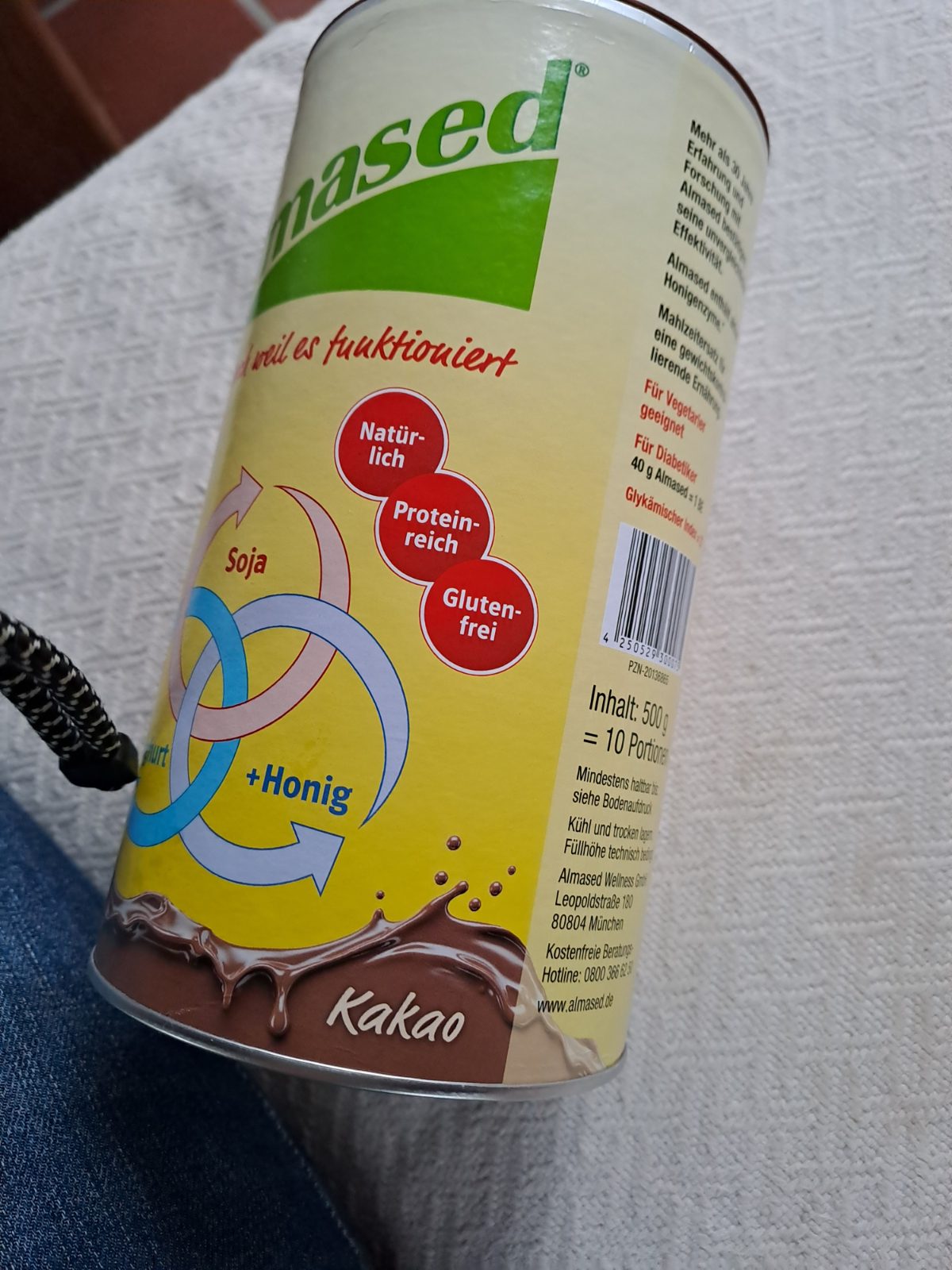 Foto der Packung von Teilnehmer:in